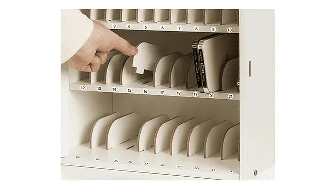 Caja Organizadora Para 33 Celulares Con Cerradura 5