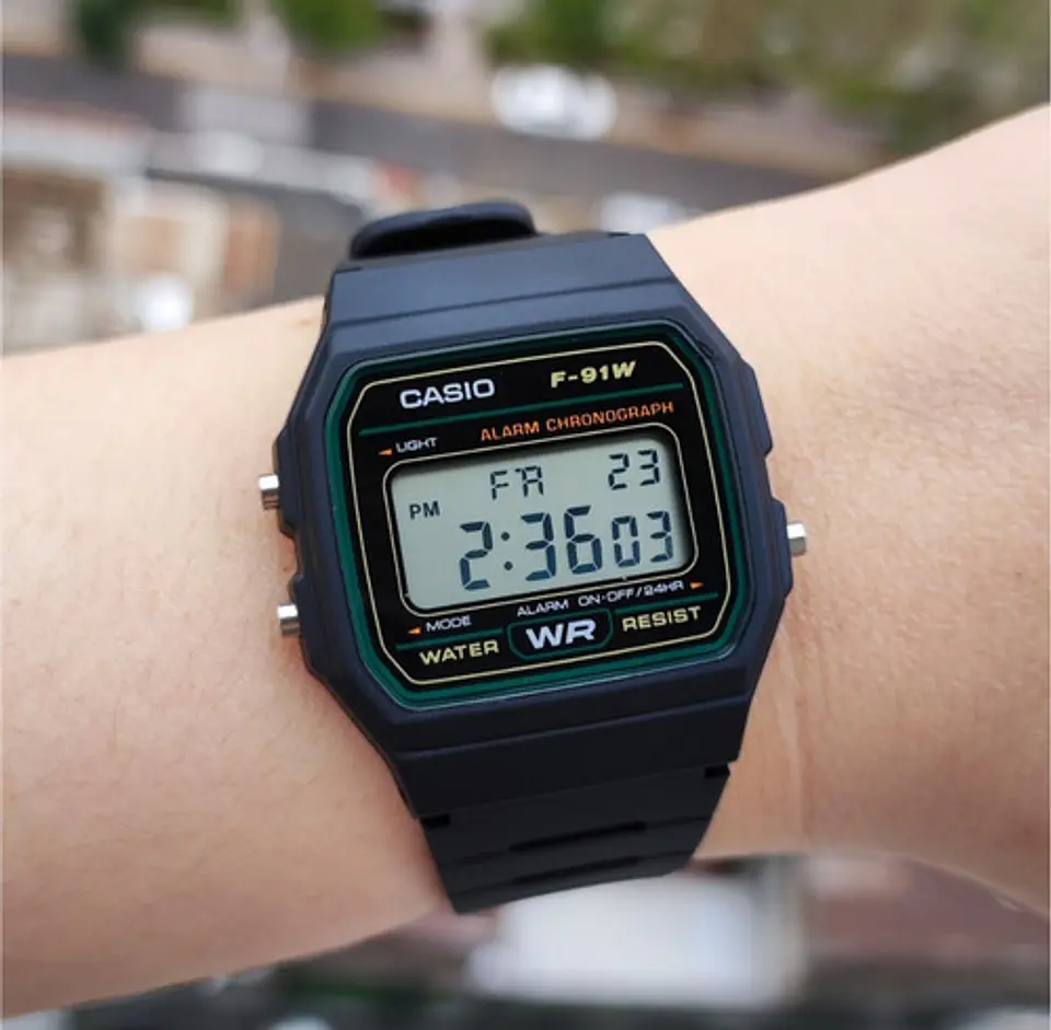 Reloj Digital Casio F-91 Unisex Cuarzo Resistente al Agua – Clásico, Económico y Confiable 4