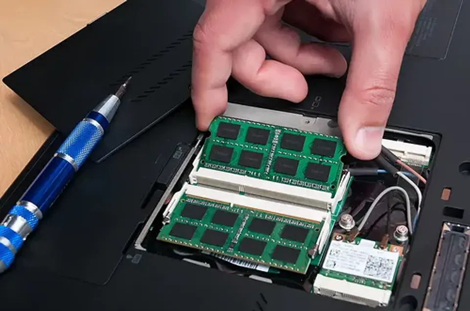 Memoria RAM color verde 8GB 1 Kingston KCP426SS8/8 5