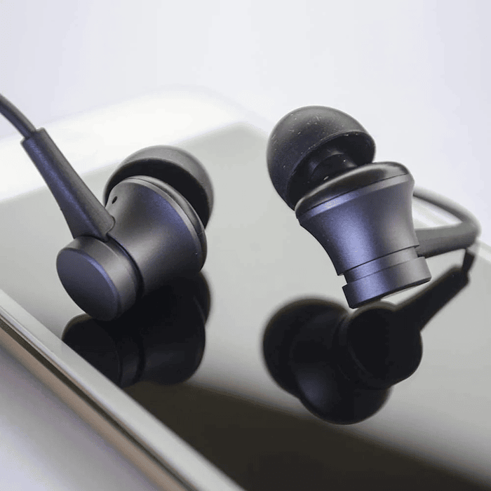 Audifonos Xiaomi Mi In-Ear 14273 Jack 3.5 Negros 3