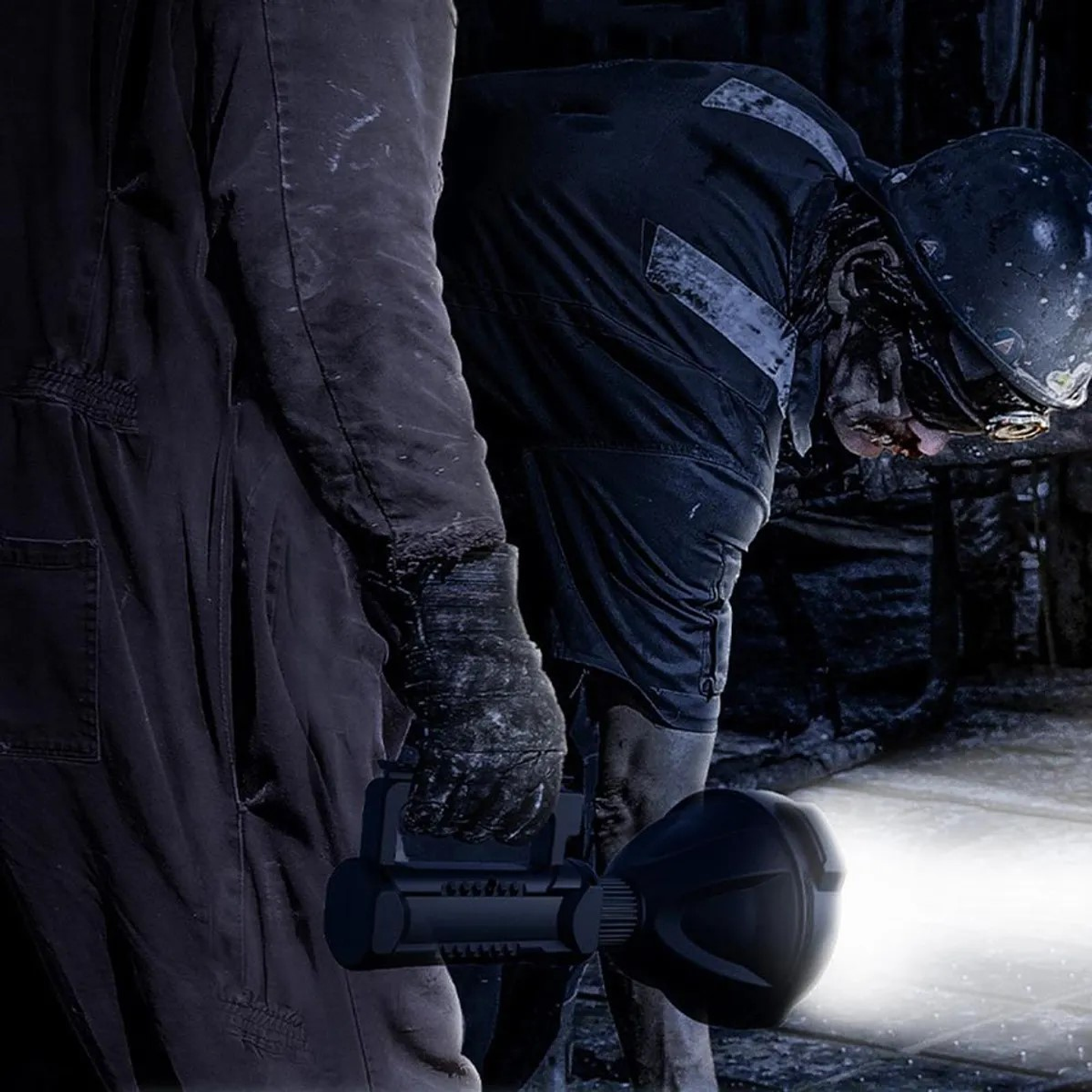 Linterna Led Largo Alcance Con Tripode Tecnolab TL215 3