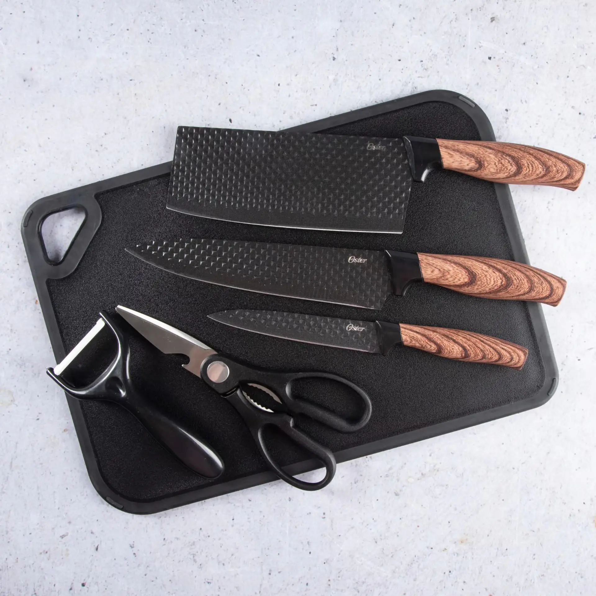 Set de Cuchillería Oster 6 Pcs con Tabla de Picar Gunderson 6