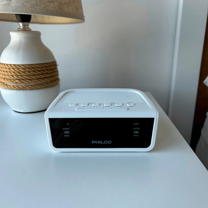 Radio Reloj Despertador con Alarma Dual y Radio FM Philco 2