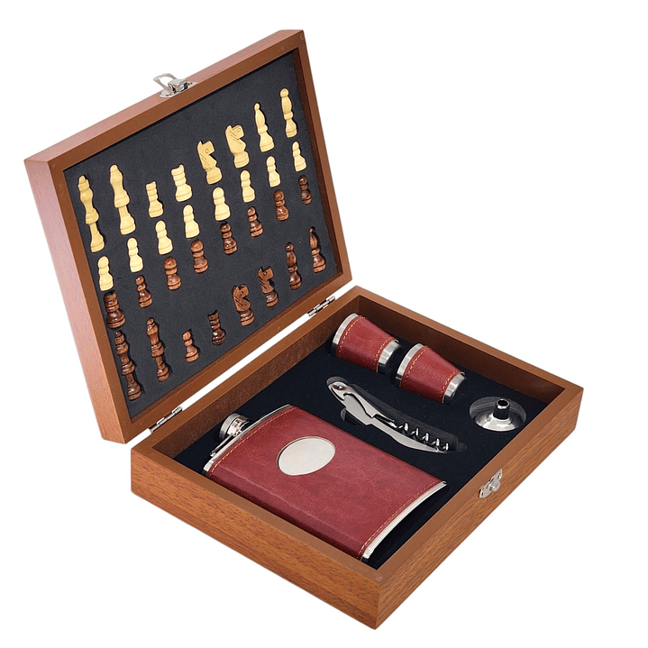 Set Juego Ajedrez Con Petaca 8oz (240ml) y Accesorios 10435 3