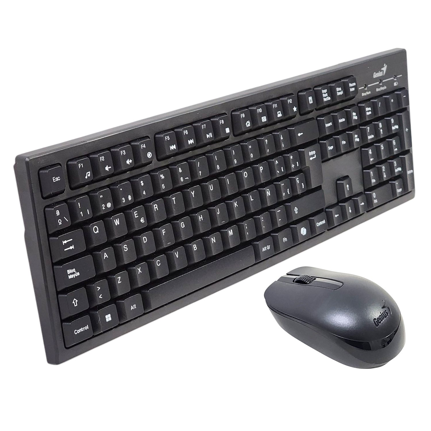 Kit Teclado y Mouse Inalámbrico KM-8101 Negro Genius 1