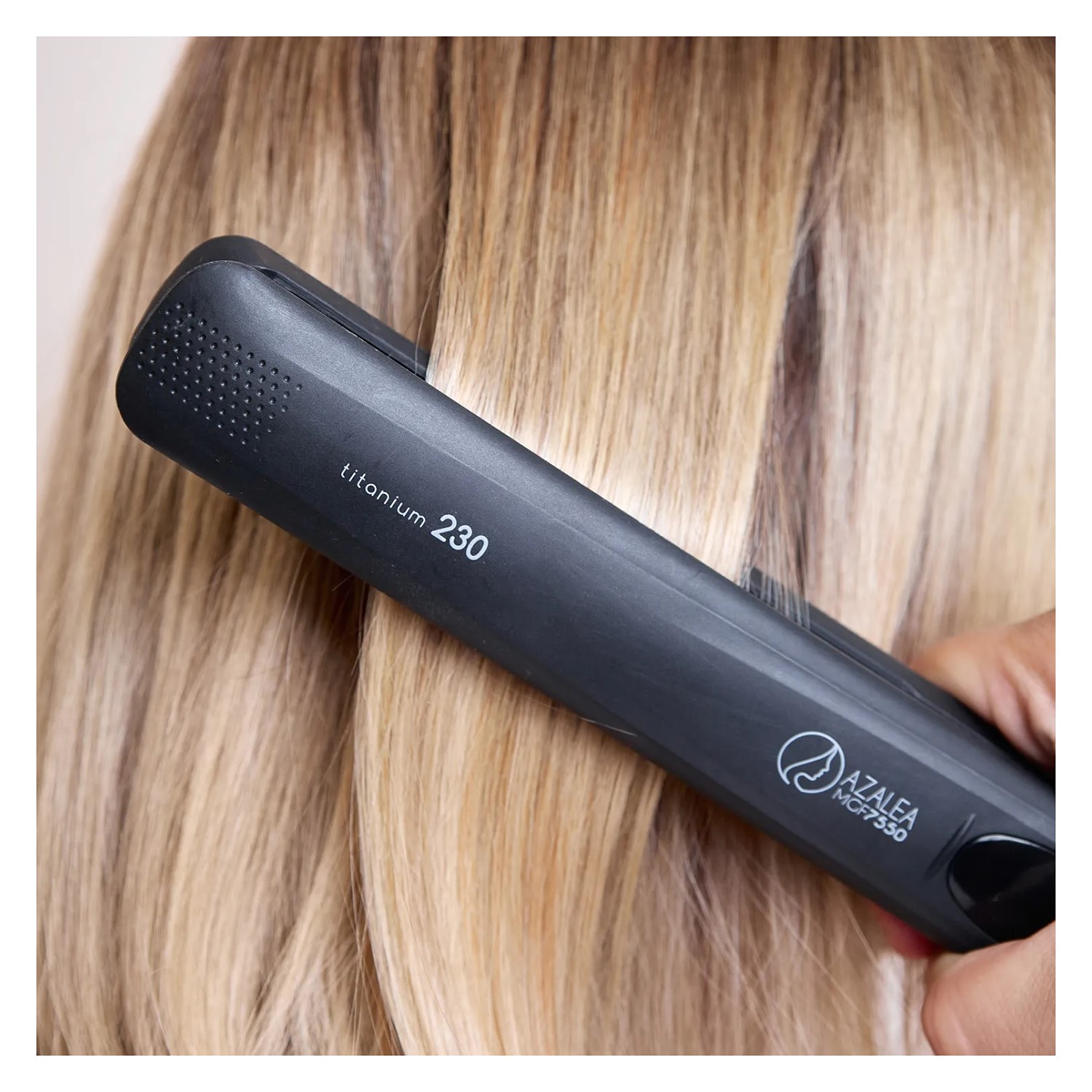 Plancha Pelo 45w Titanio 230°C Azalea MGF7550 Magefesa  4