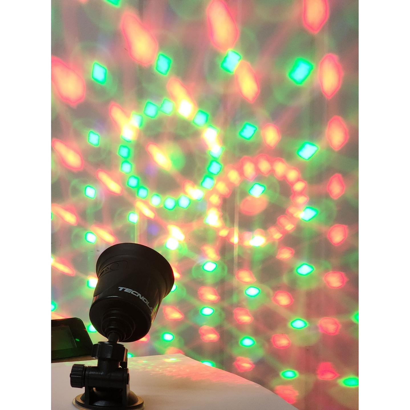 Luz Led Portátil RGB Ventosa 8 Cambios de Luz TL774 Tecnolab 7