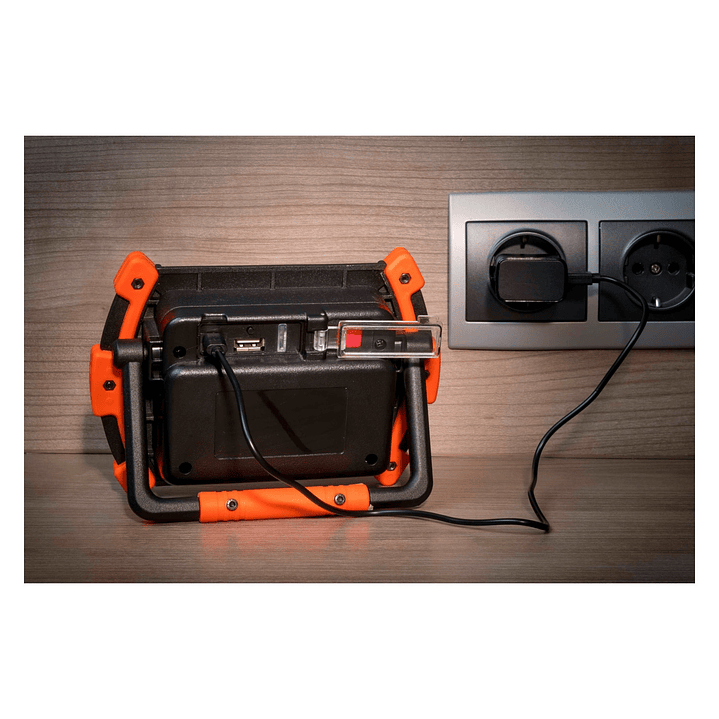 Luz de trabajo COB 10W Recargable Magnética W050 Peka 9