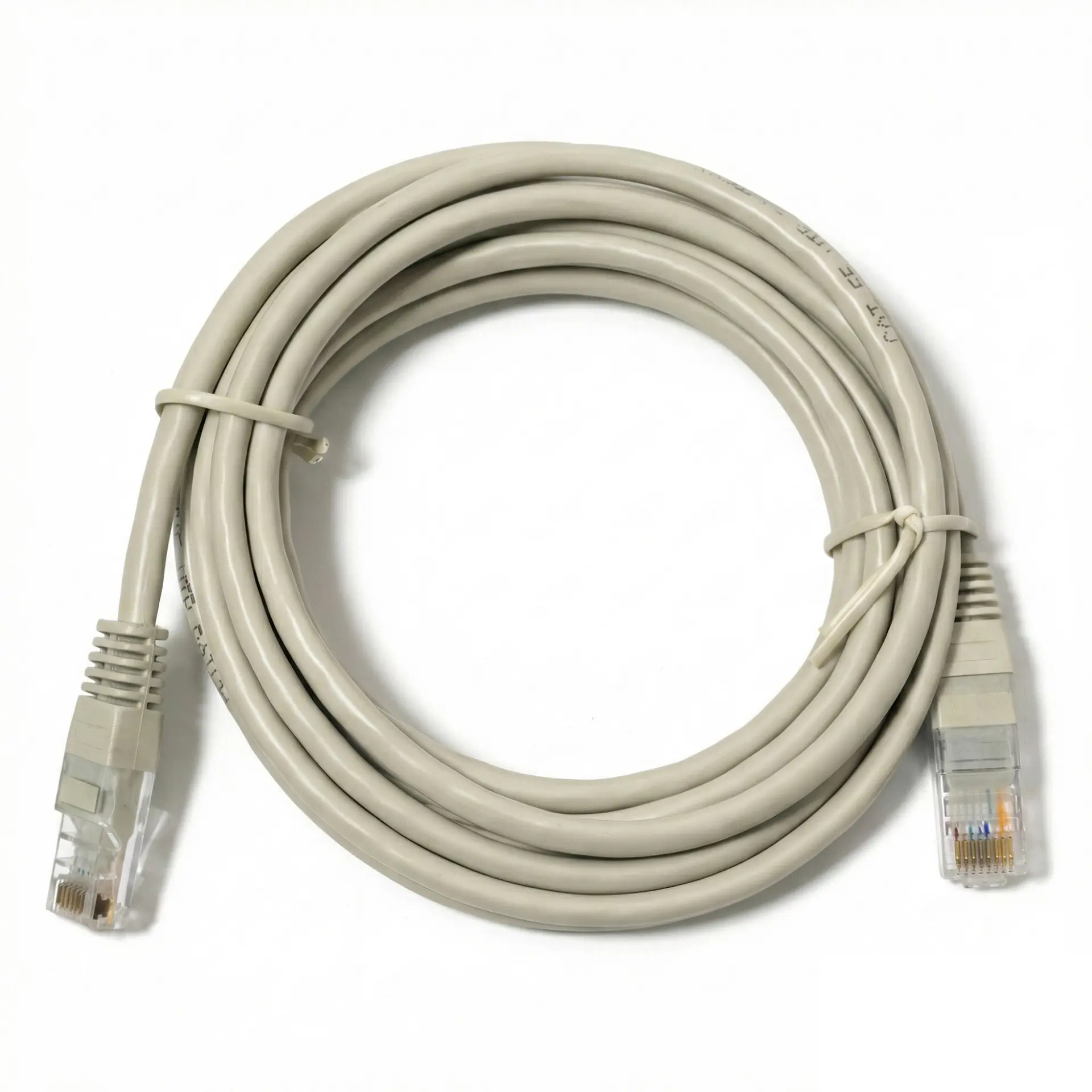 Cable de Red Macrotel 3 mt Patch Cord UTP Cat 5E MC-2004 2