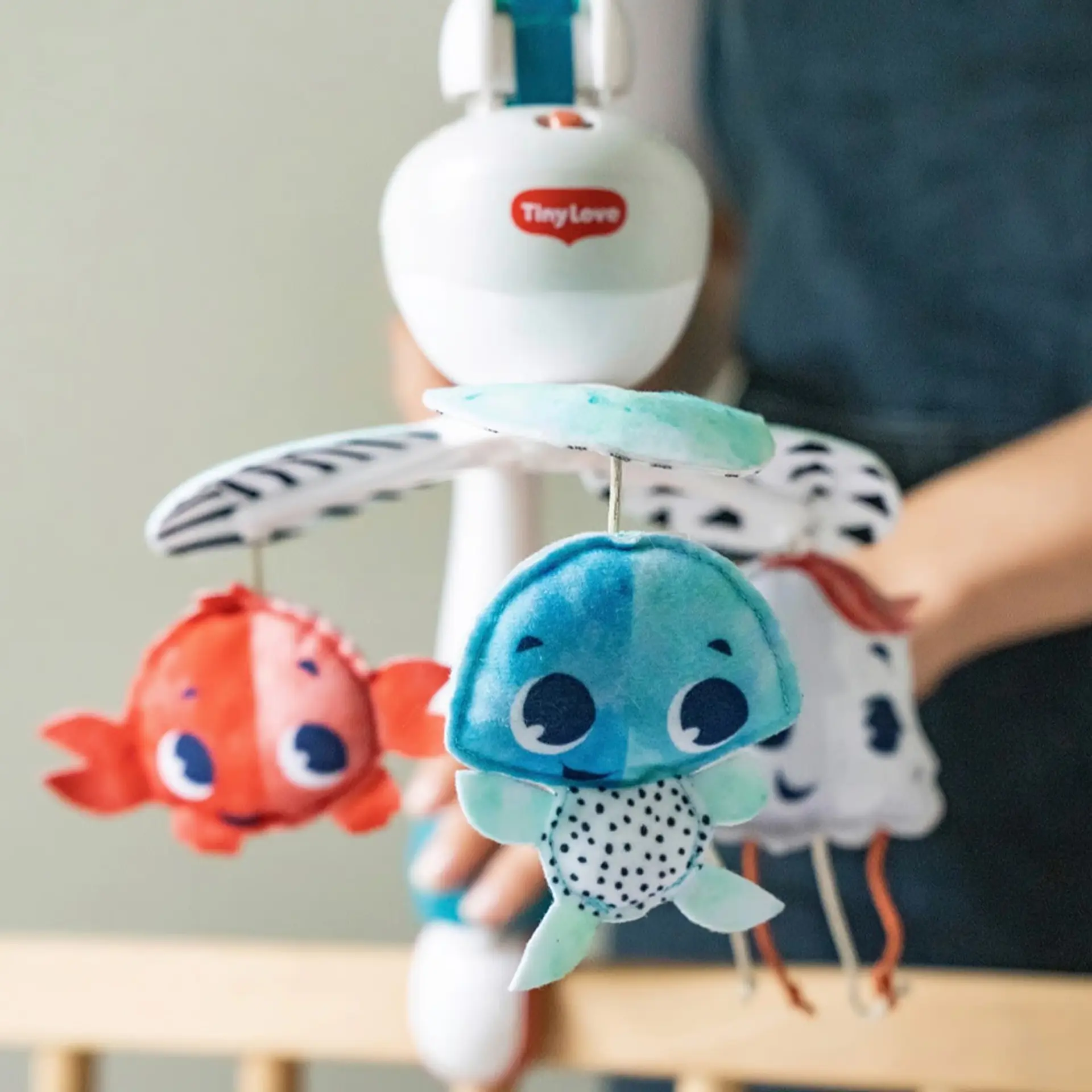 Movil Take Along Atesora El Ocean Tiny Love 3 en 1 8