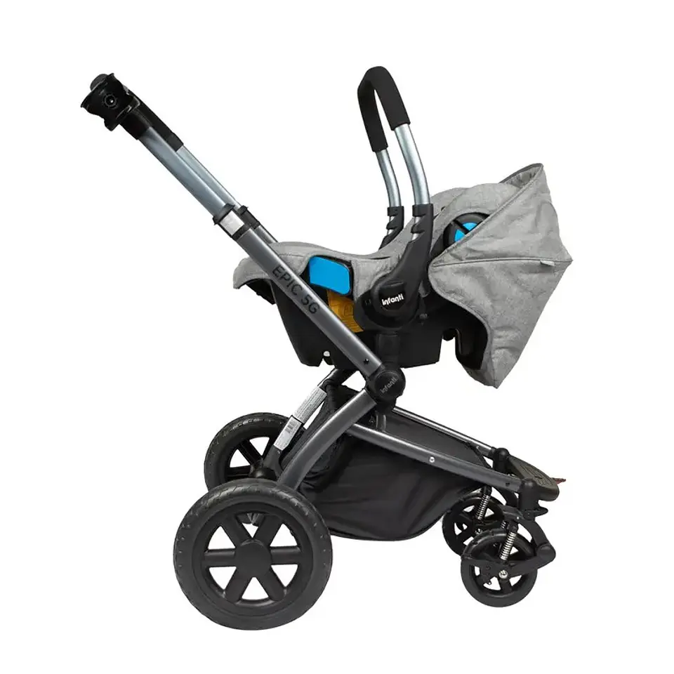 Coche Moises Con Huevito Y Base Infanti Epic 5g gris 1