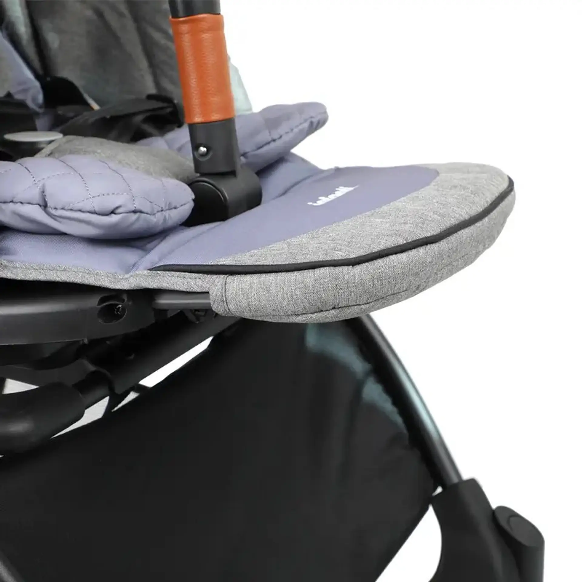Coche Paseo Zuri 360° Gris Infanti 8