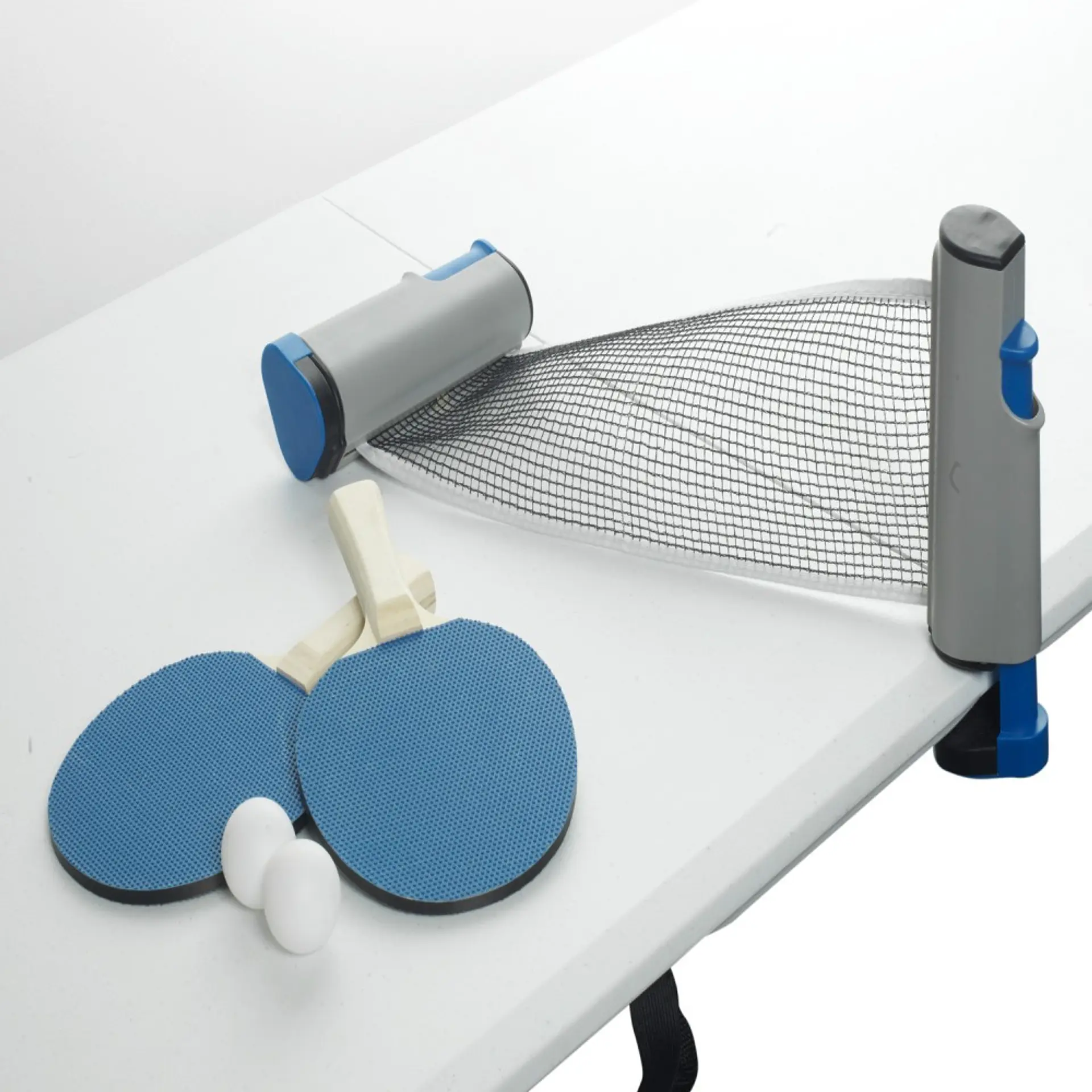 Set Red de Ping Pong Adaptable + 2 Paletas + 2 Pelotas Gamepower 3