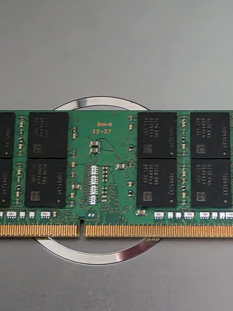 Memória RAM Samsung DDR4 M471 32Gb 2666v so-dimm 2