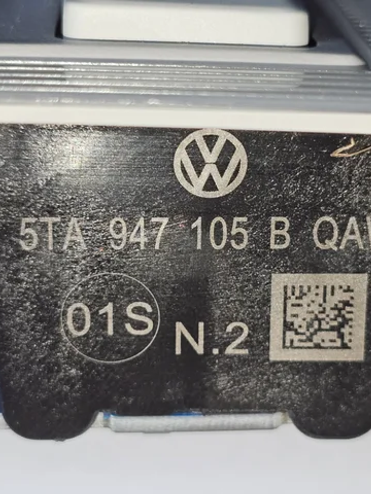 Quebra-luz Dianteiro Iluminação de Salão (Cabina) Ref. 5TA947105B 3