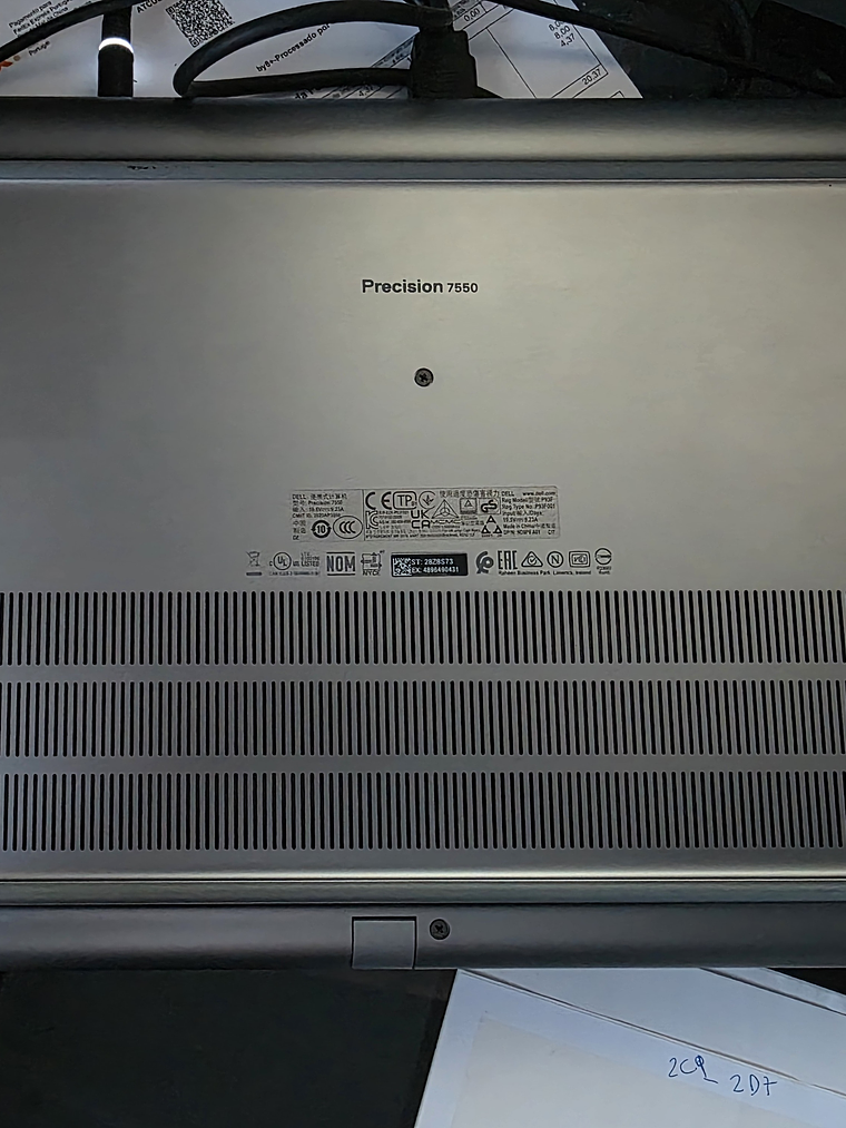 Carcaça Base Inferior (Bottom) – Dell Precision 7550 3