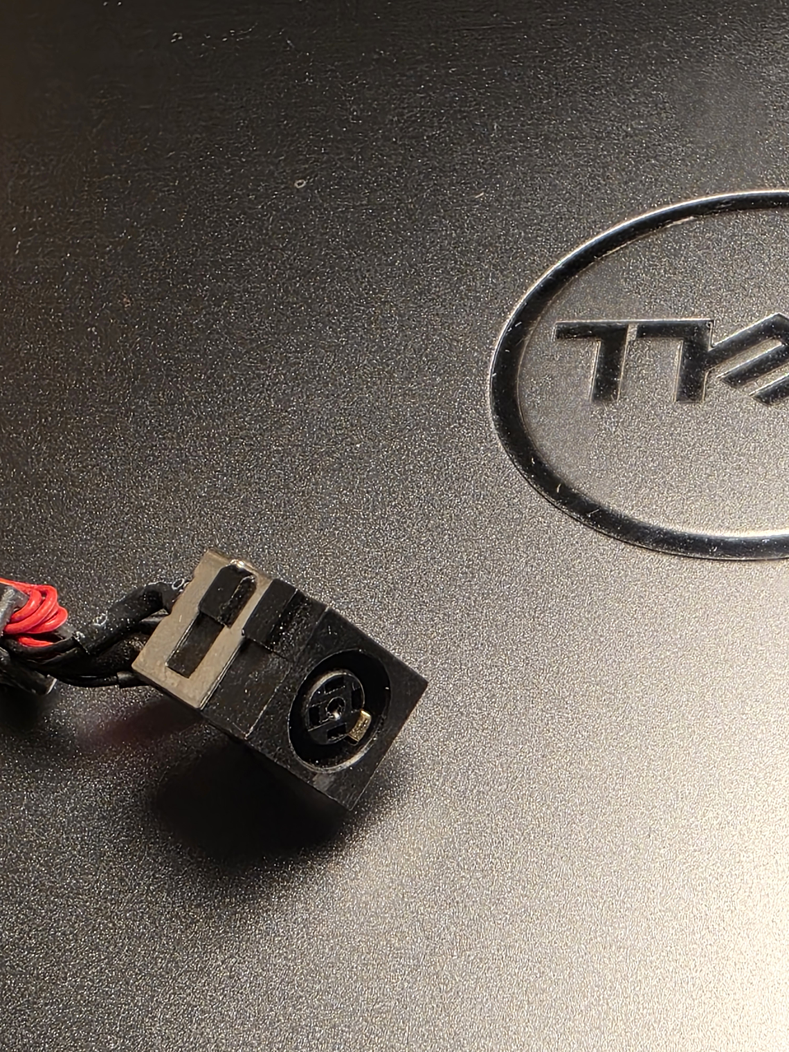 DC Jack Dell Precision 7550 7560 2