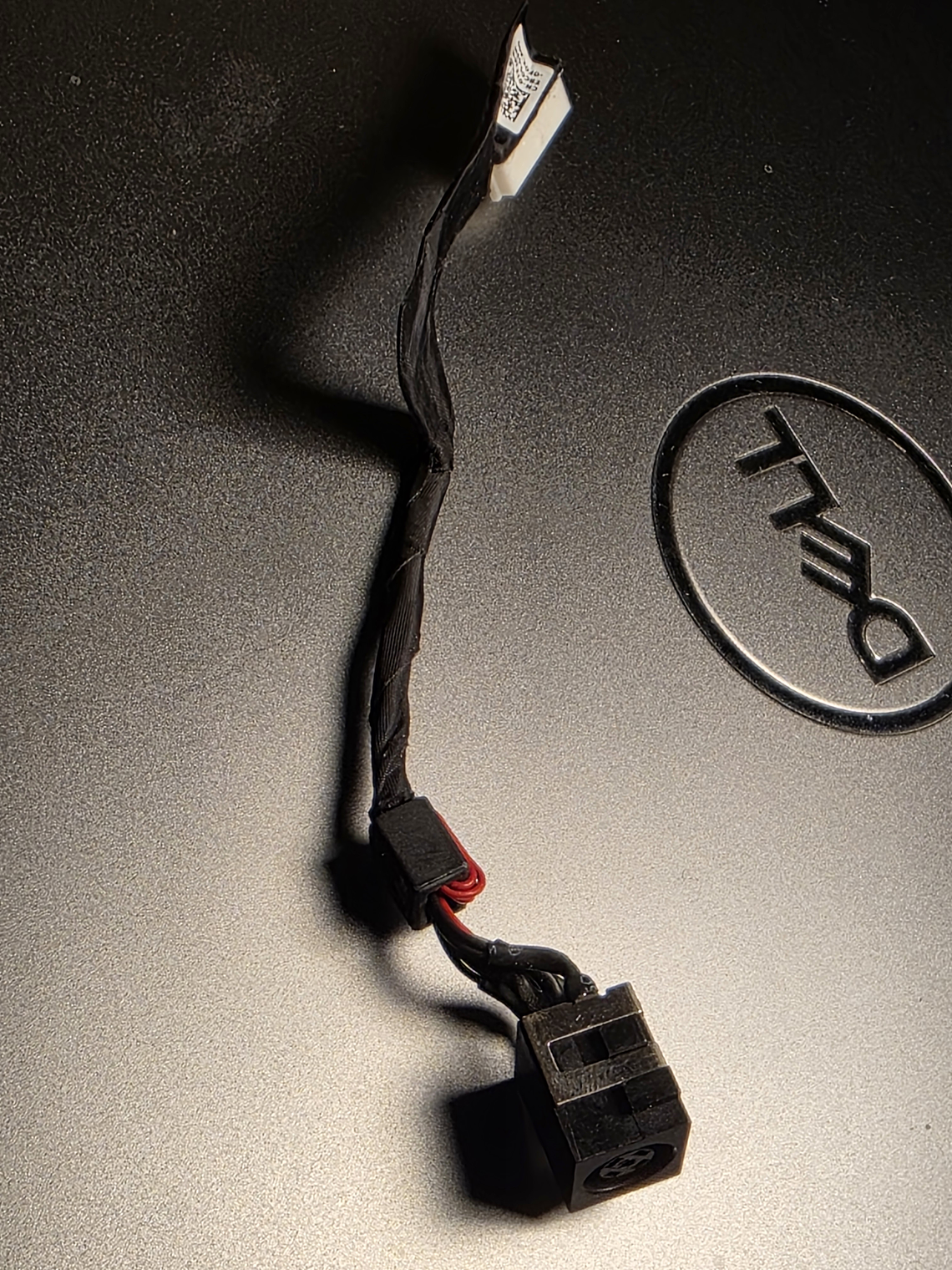 DC Jack Dell Precision 7550 7560 3