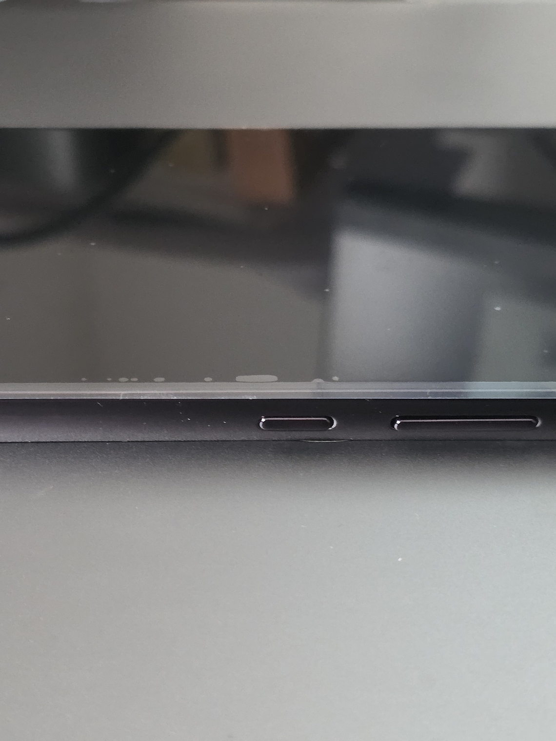 Tela SK Incell Samsung Galaxy S22 Black – Sem Leitor Biométrico – Com Carcaça 4