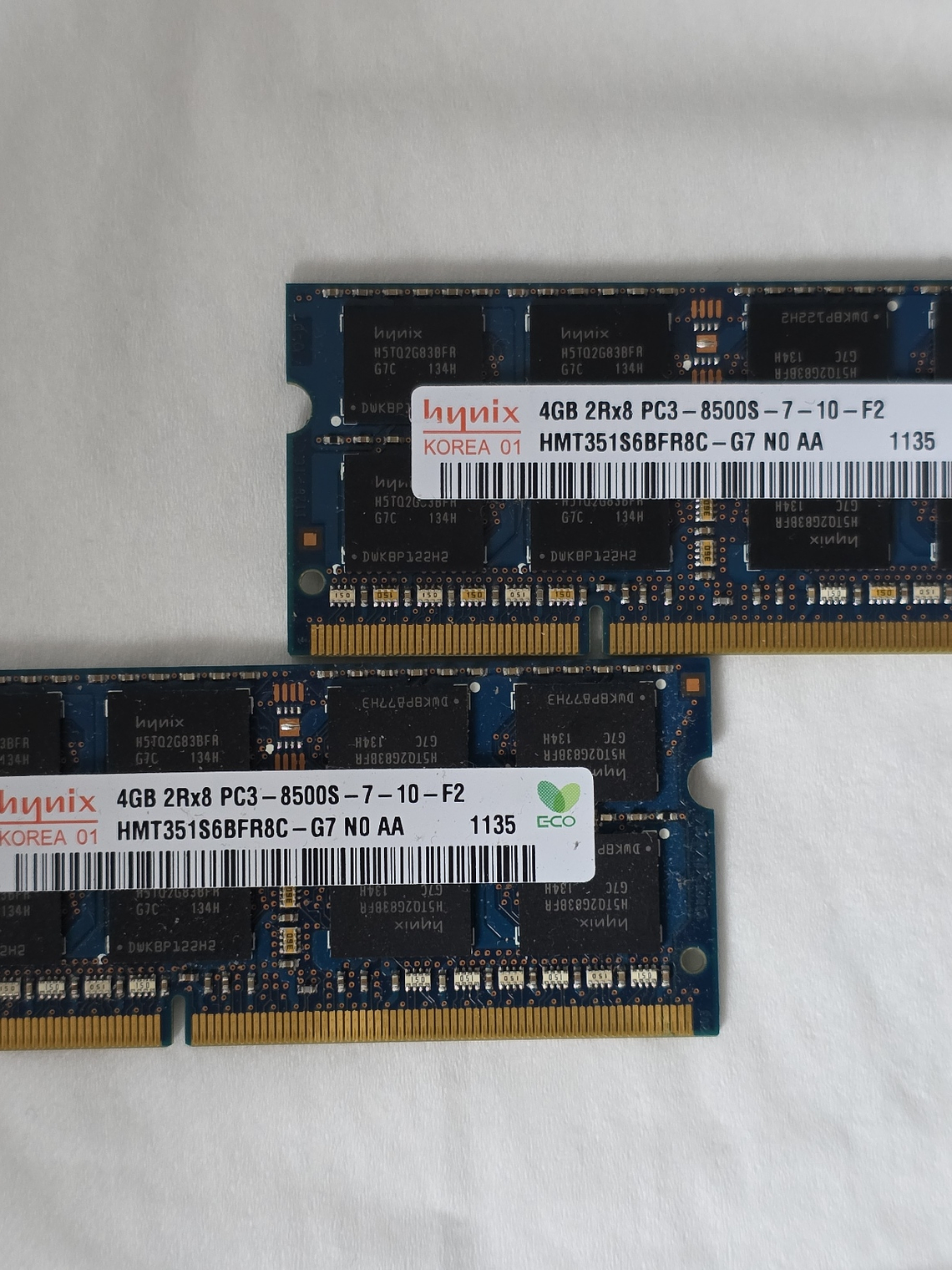 Par de Memórias Hynix 4GB DDR3 SO-DIMM – PC3-8500S 1
