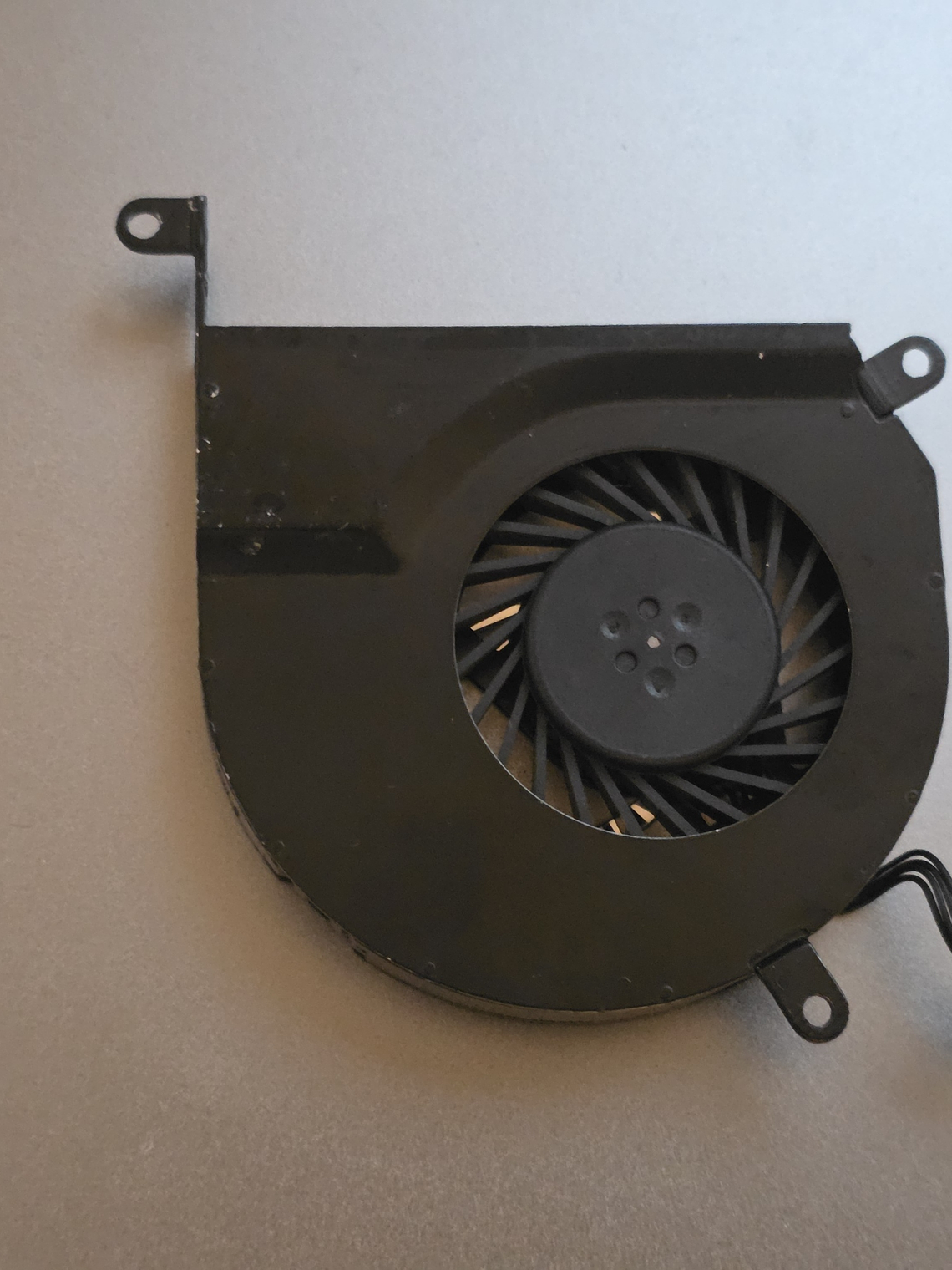 Ventoinha de Refrigeração MacBook Pro A1286 (2008–2012) 2