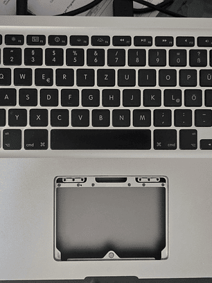 Carcaça Superior com Teclado MacBook Pro A1286 (2008) — QWERTZ Alemão