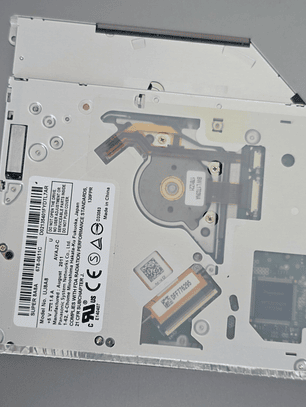 Gravador de DVD Apple UJ8A8 – MacBook Pro A1278 (2009–2012)
