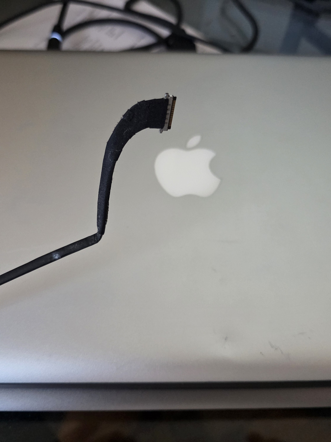 Ecrã LCD – MacBook Pro A1278 (2008–2009) – Vidro Trincado 5