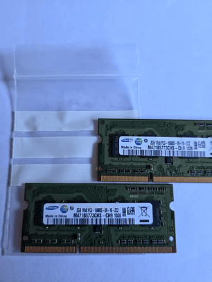 2x Samsung DDR3 2GB PC3-10600S RAM