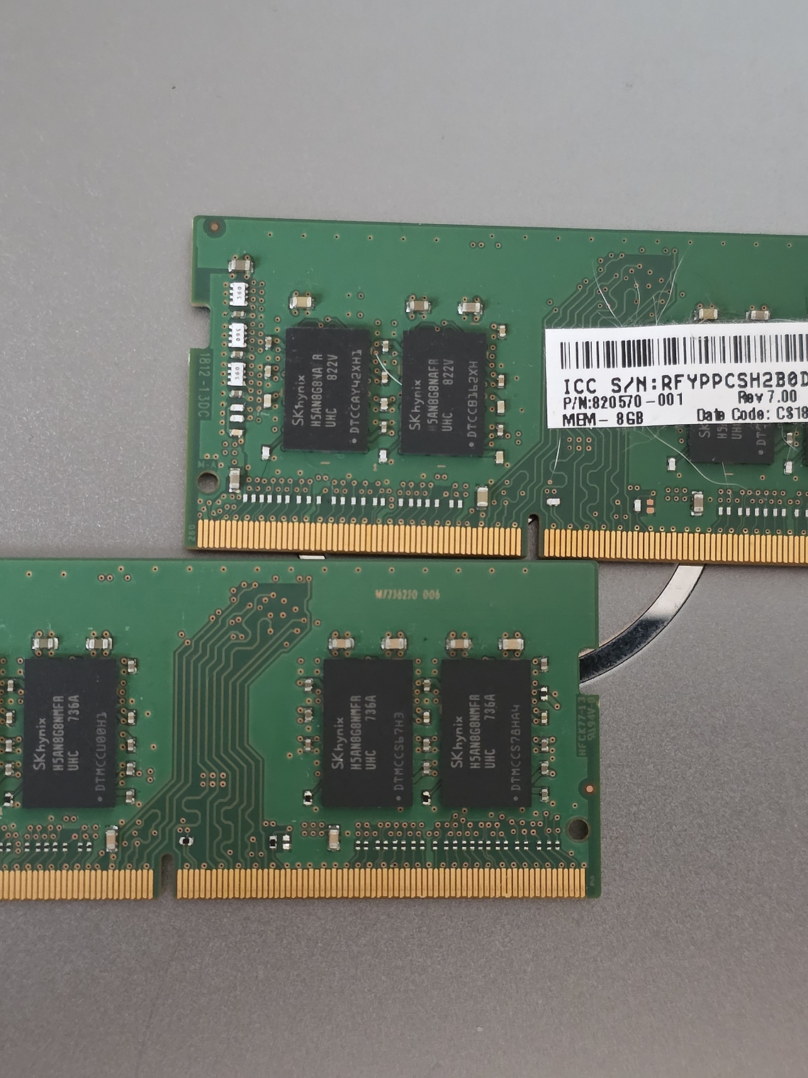Memória RAM SK hynix 16Gb 2x8GB DDR4 2400MHz SO-DIMM 2