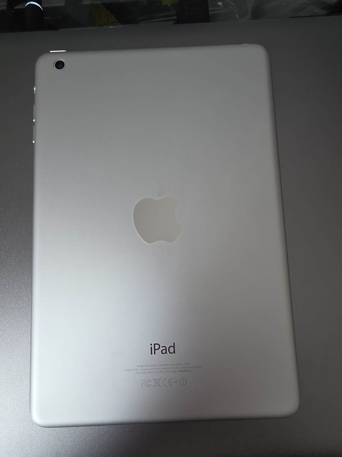 iPad mini A1432 16GB Branco e Prateado com Caixa 3