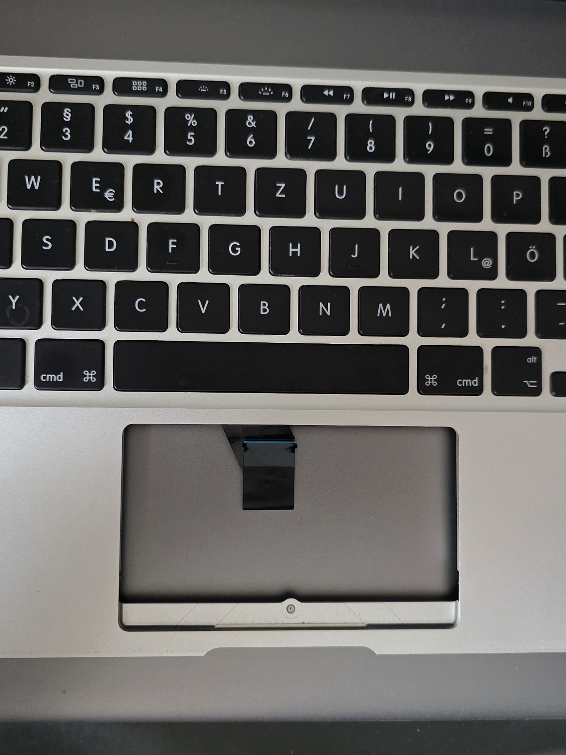 Palmrest com Teclado Alemão MacBook Air A1370 (2011) 1