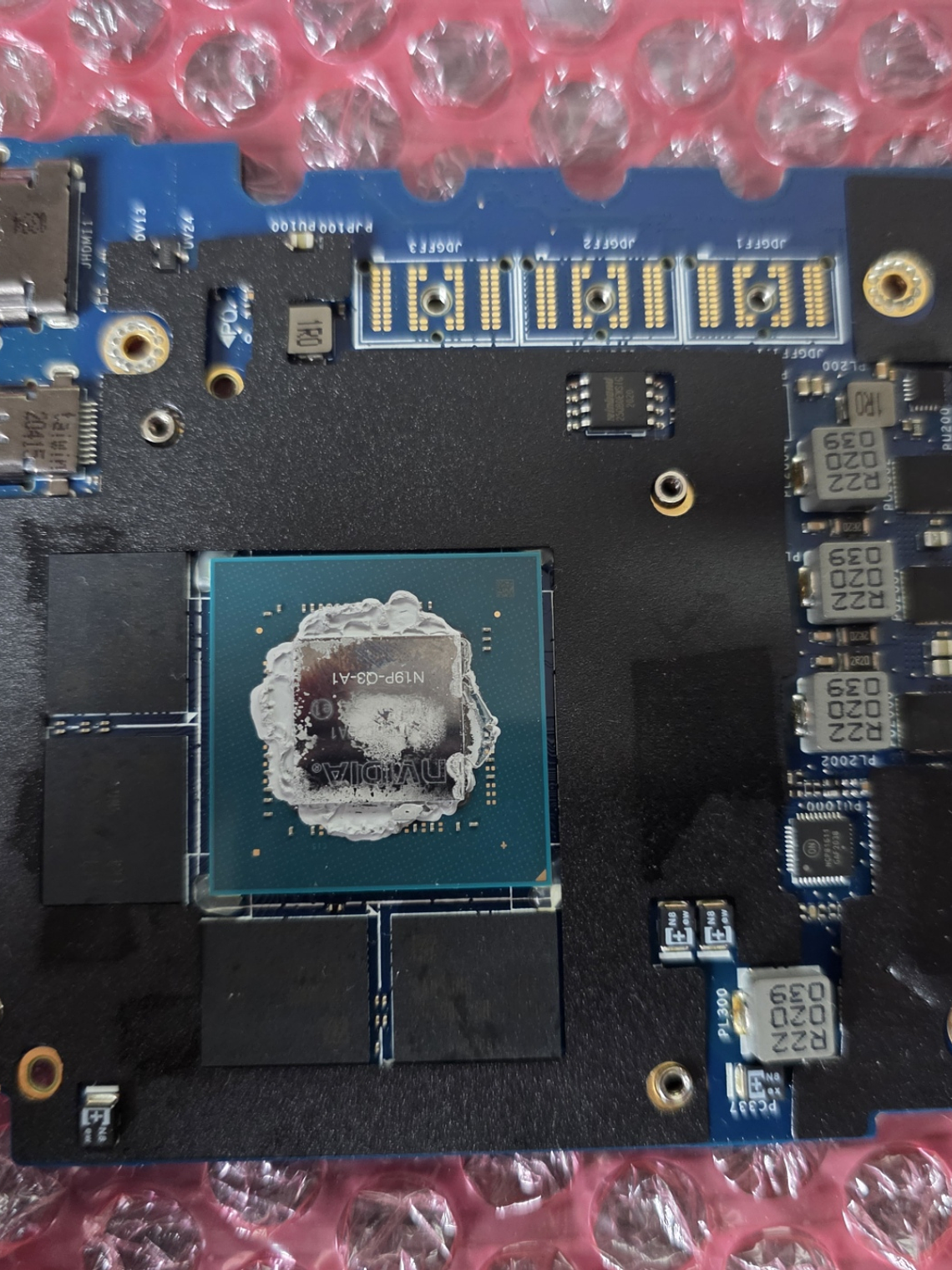 GPU Quadro T2000 4GB Dell Precision 7550 RKJJ9 3