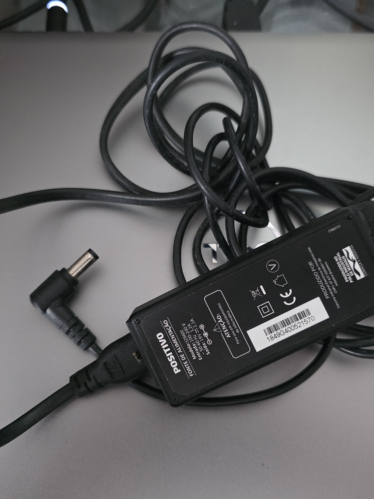 Fonte Positivo N1140 S29A00 19V 2.1A 40W 2