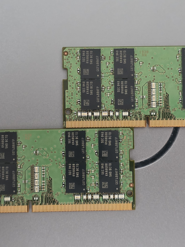 Memória DDR4 16GB 2666v SO-Dimm Samsung M471A2K43DB1 4