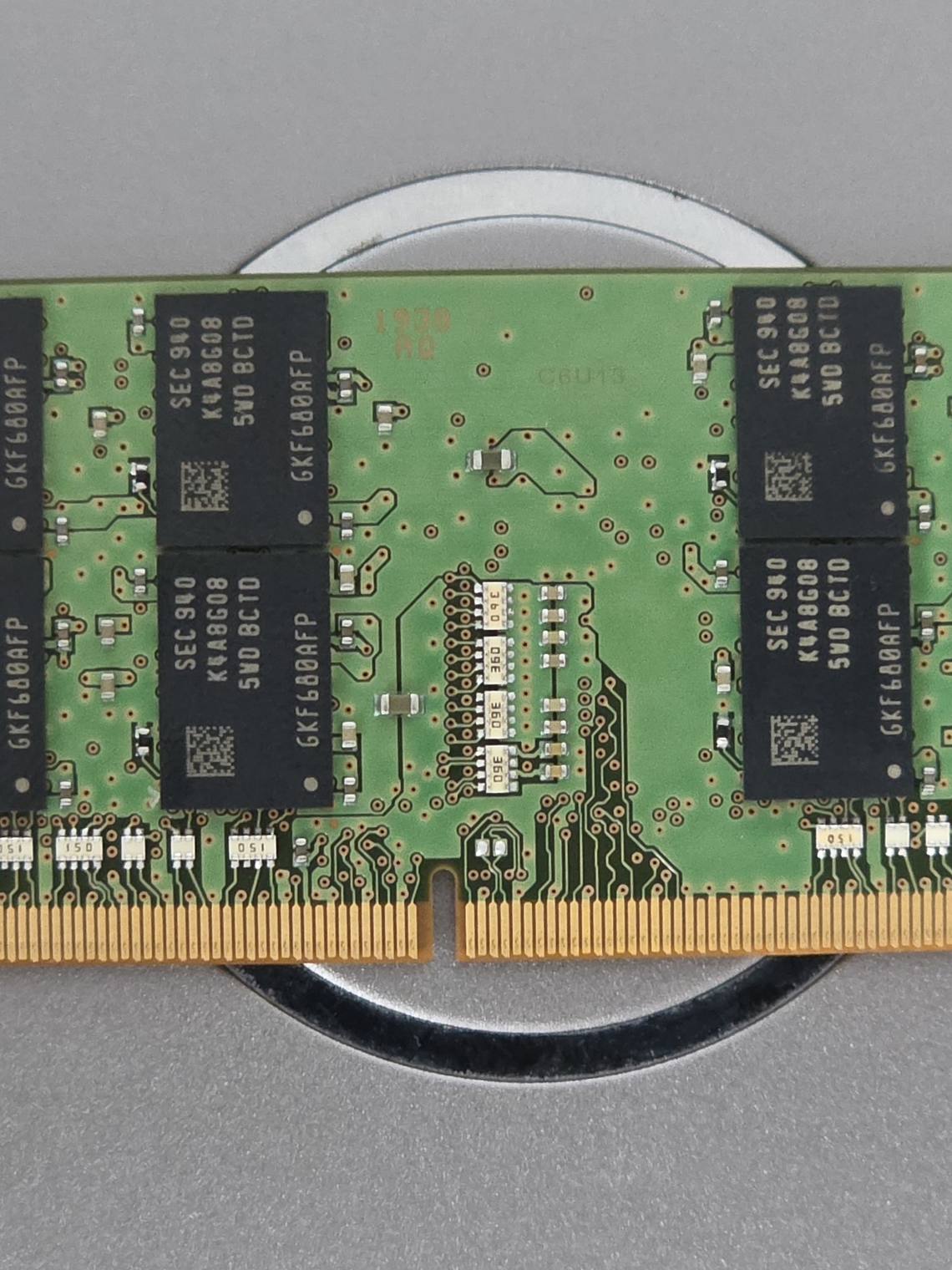 Memória DDR4 16GB 2666v SO-Dimm Samsung M471A2K43DB1 2