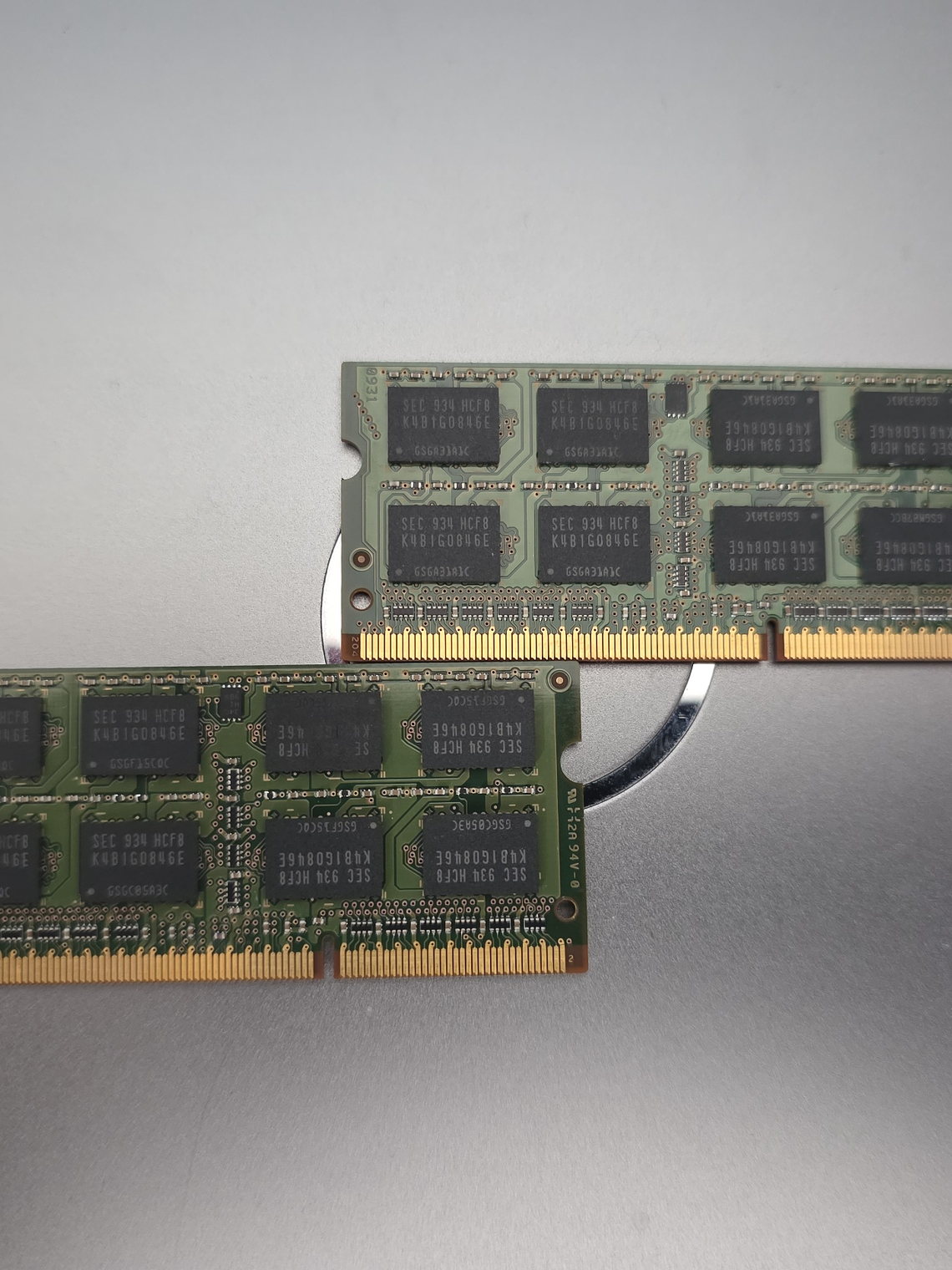 Memória Samsung DDR3 4GB (2x2GB) – M471B5673EH1 2