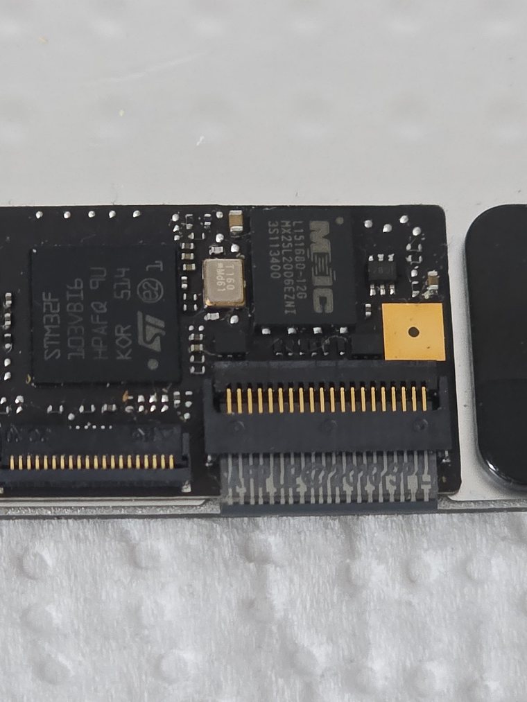 Notebook Apple Macbook A1466 Emc 2925 2015 - 46D 7