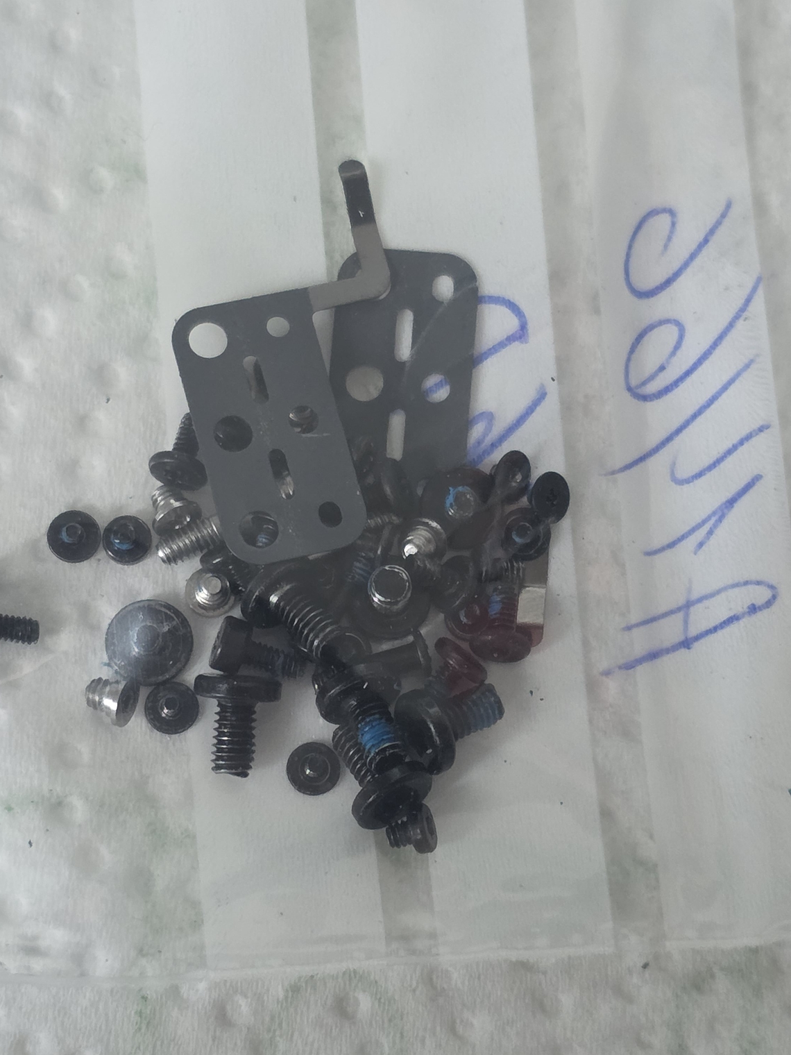 Notebook Apple Macbook A1466 Emc 2925 2015 - 46D 17