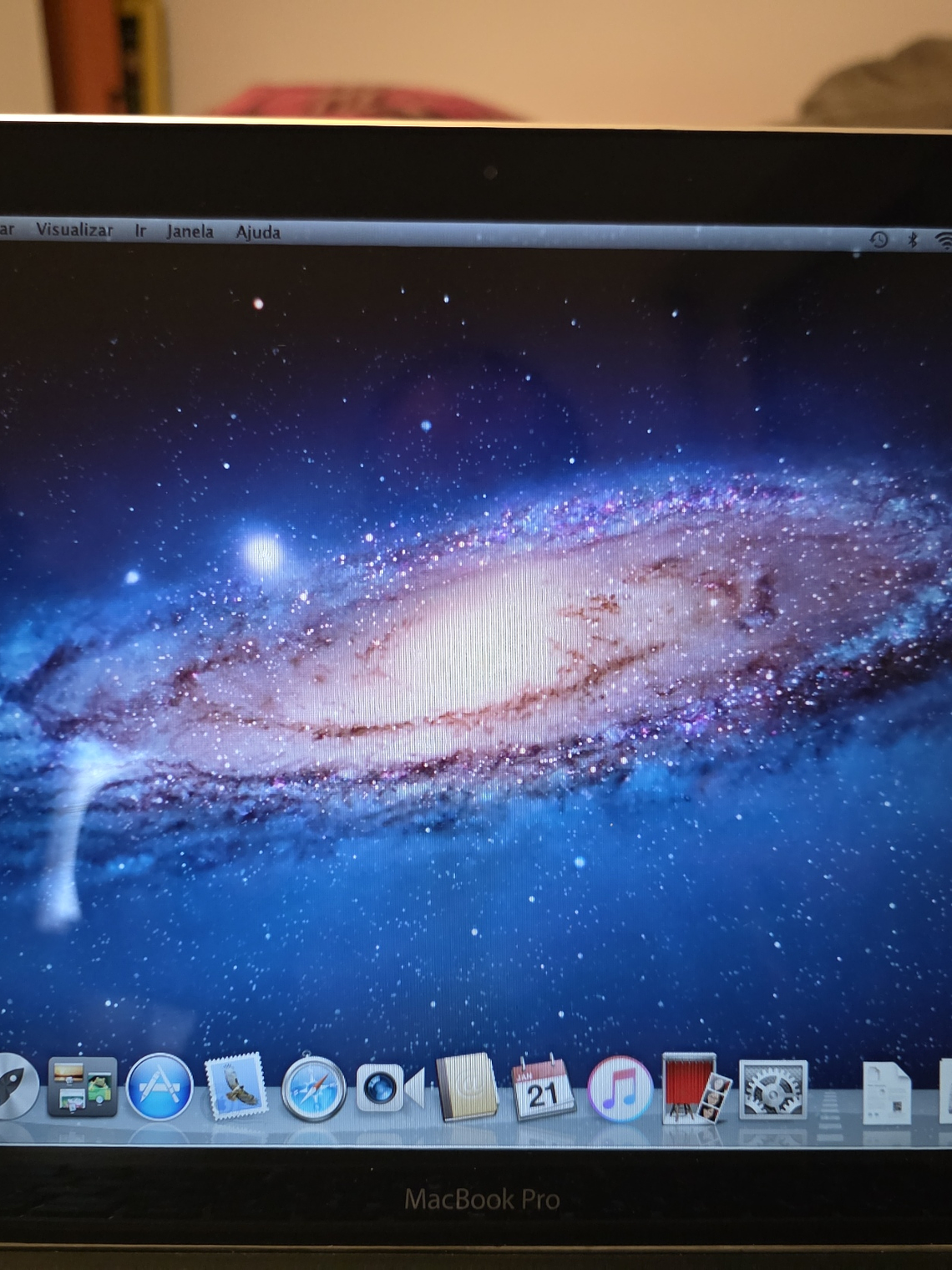 Tela MacBook Pro A1278 2010 — Pequena Mancha 4