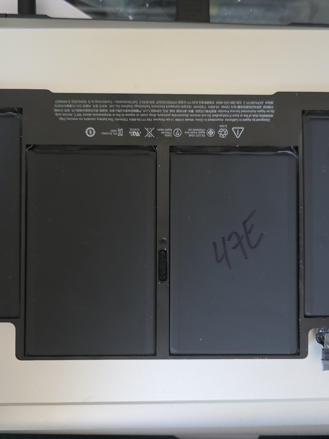 Peças do Macbook A1466 - 47E 4