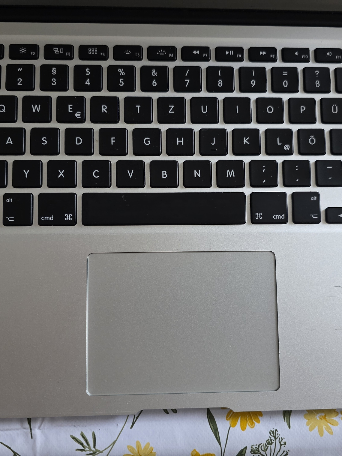 Macbook Air A1466 EMC 2925 8Gb 13