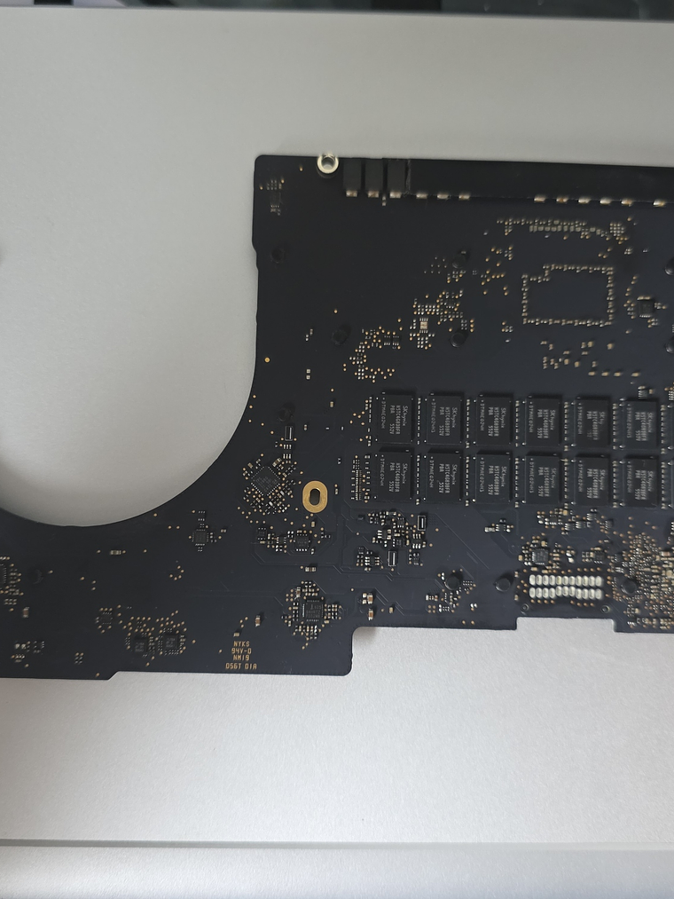 Peças do Macbook A1398 EMC 2909 16Gb 15