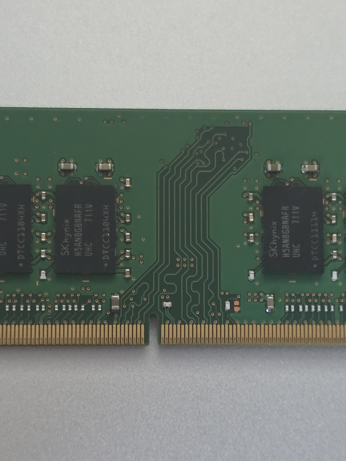 SK Hynix 8GB DDR4 2400MHz HMA81GS6AFR8N PC4‐2400T 2