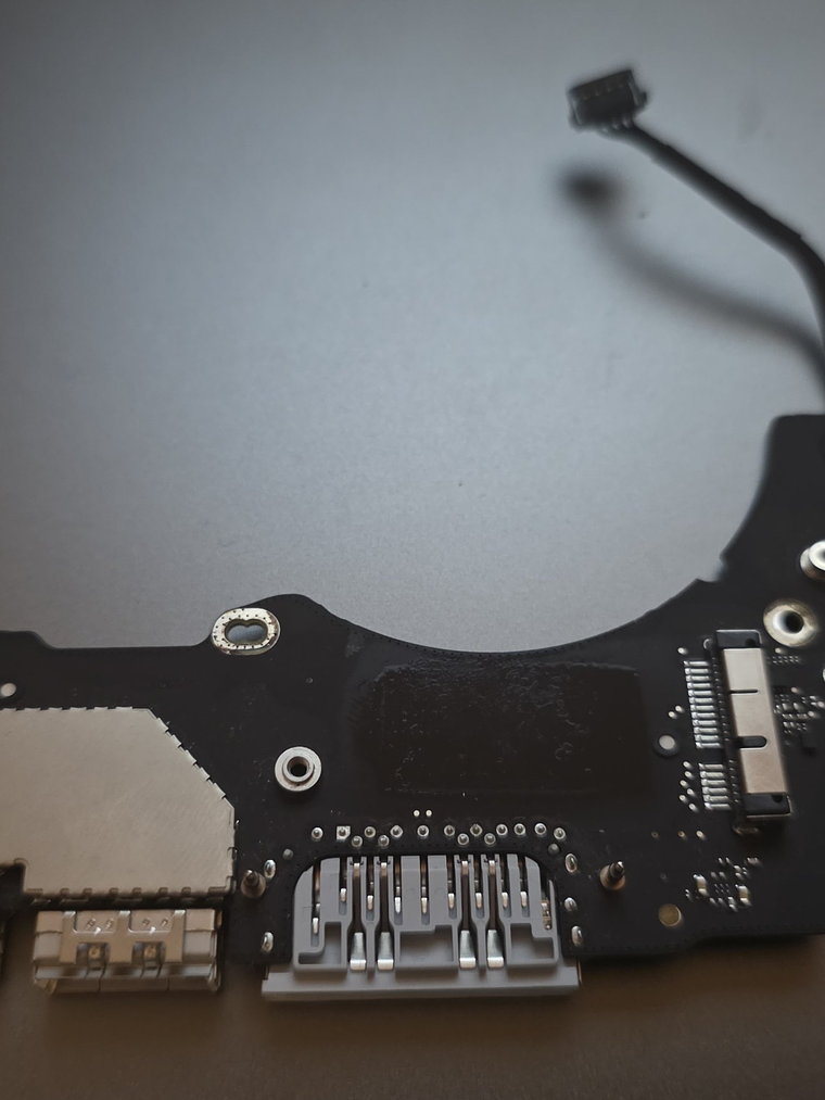 Peças do Macbook A1502 EMC 2835 8Gb 13