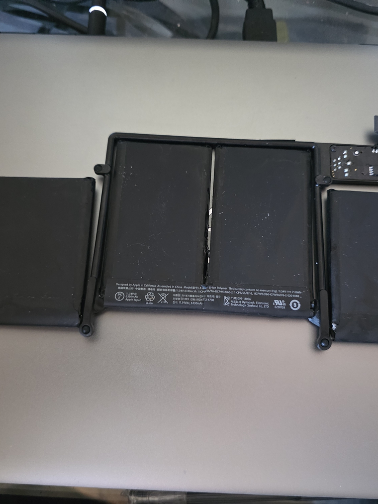 Peças do Macbook A1502 EMC 2875 8Gb 13