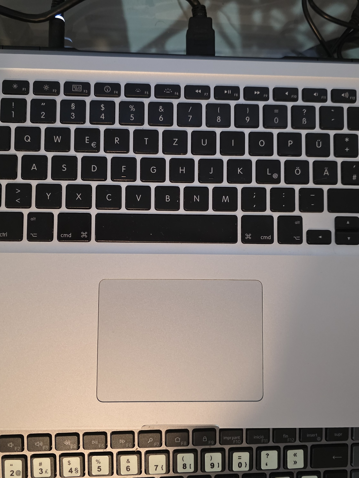 Peças para MacBook Pro A1286 Mid 2009 - 49A 10