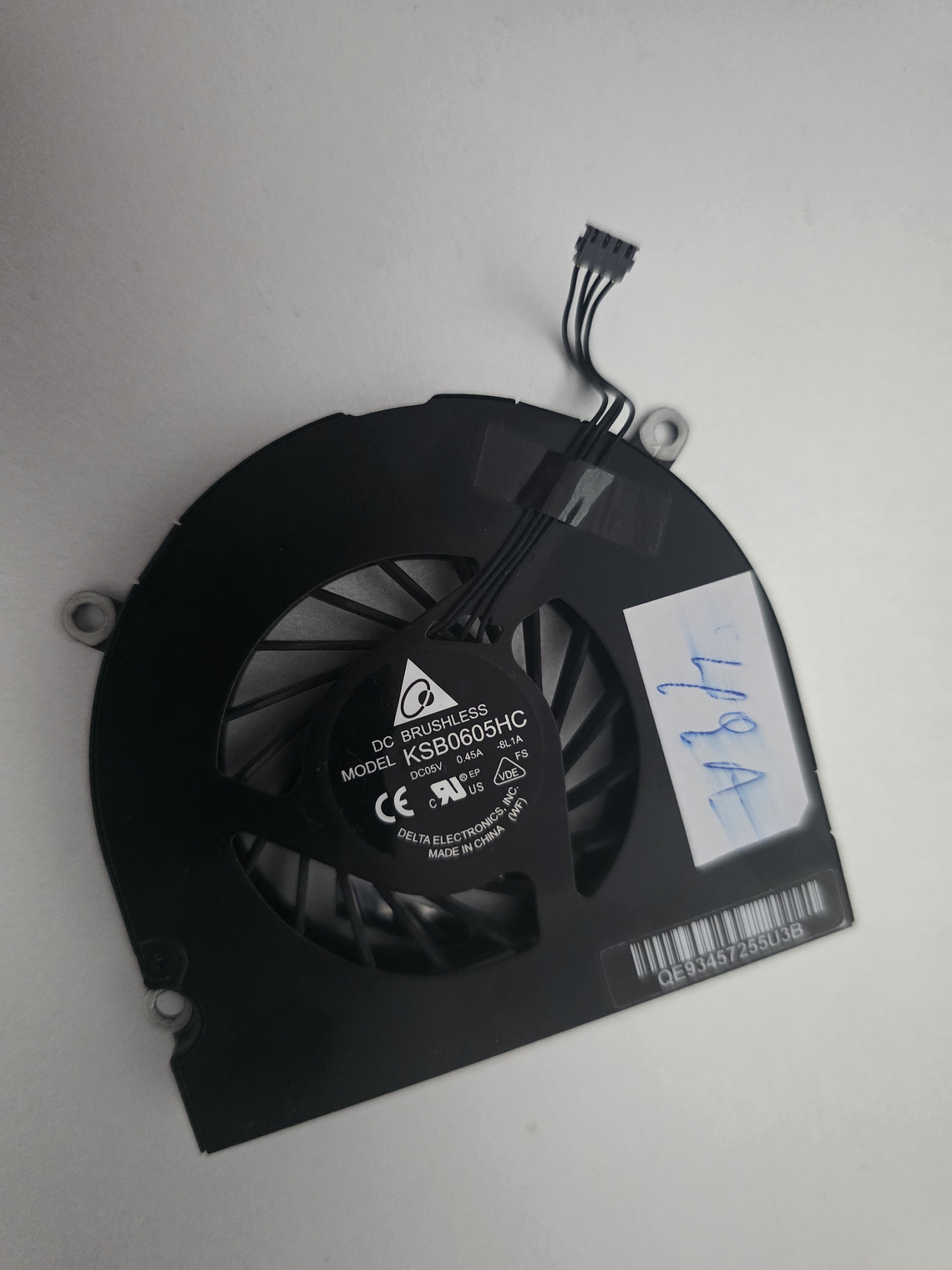 Peças para MacBook Pro A1286 Mid 2009 - 49A 14