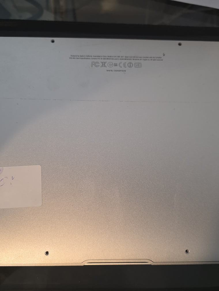 Peças do MacBook Air A1370 EMC 2471 - 2011 - 4A0 4