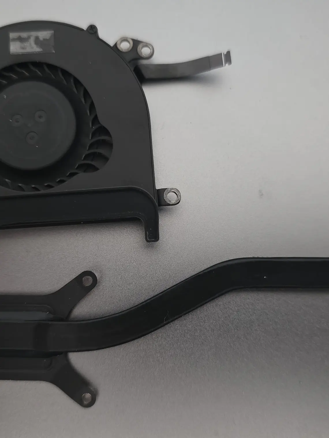 Peças do MacBook Air A1370 EMC 2471 - 2011 - 4A0 6